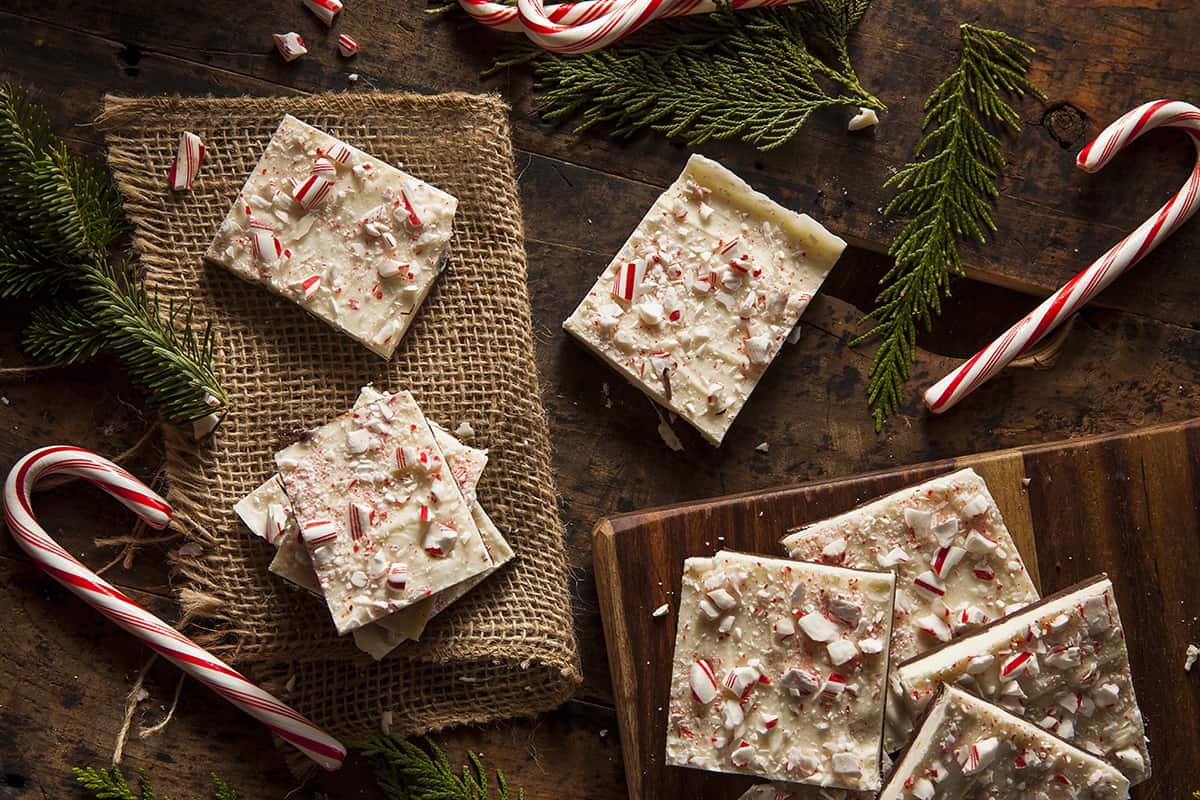 Homemade Holiday Peppermint Bark