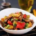 Stir fry beef, sweet peppers, zucchini and green apples