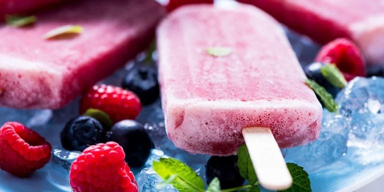 Refreshing popsicle with berry fruits