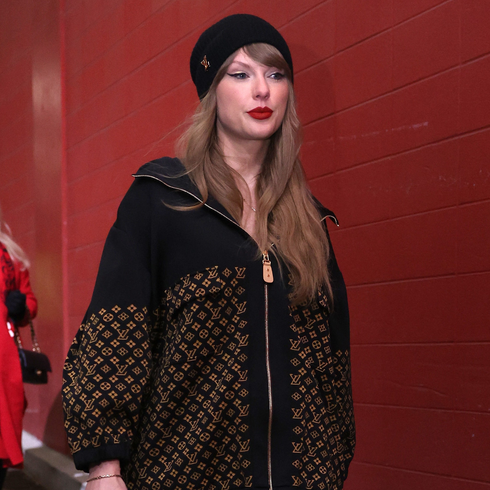 Behold! Every Taylor Swift Outfit From the 2024-2025 NFL Season