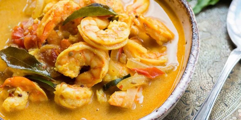 Spicy shrimp curry