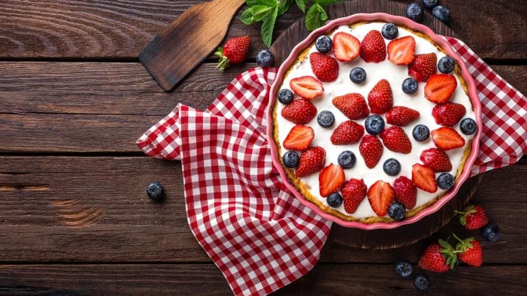 Strawberry Mouse Pie