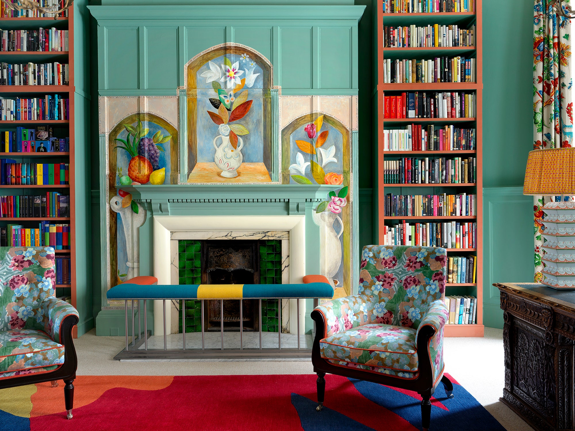 Are Murals the New Wallpaper?